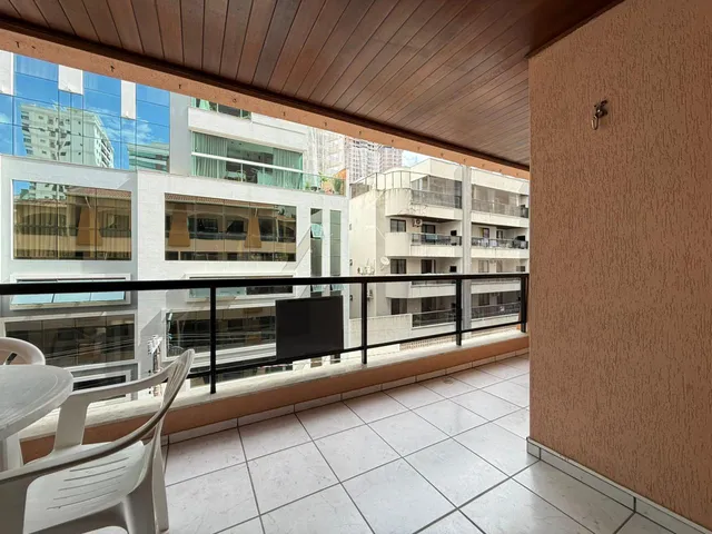 Imagem 5: Apartamento com Vista Mar à venda com 3 Dormitórios Sendo 1 suíte 120m² por R