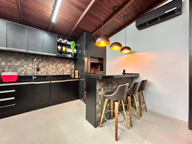 Imagem 8: Sobrado à Venda com 2 Suítes 90m² Privativos por R$ 850.000,00 Bairro Morretes