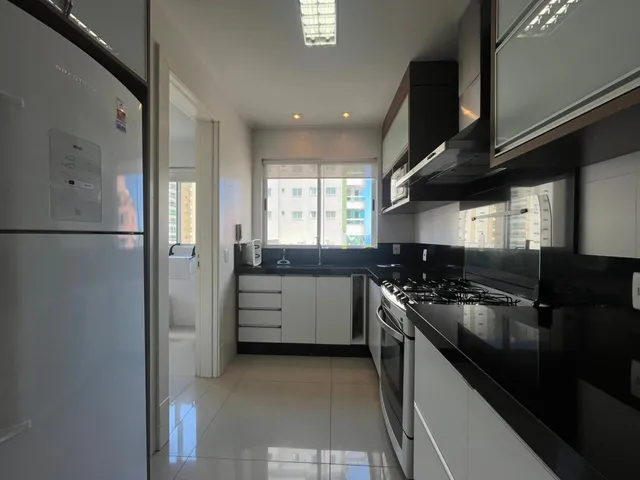 Imagem 6: Apartamento Vista Mar à venda com 3 Suítes 132m² Privativos por R$ 2.226.000,00 Centro