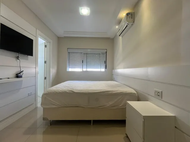 Imagem 13: Apartamento Vista Mar à venda com 3 Suítes 132m² Privativos por R$ 2.226.000,00 Centro