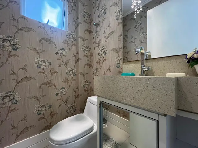 Imagem 10: Apartamento Vista Mar à venda com 3 Suítes 132m² Privativos por R$ 2.226.000,00 Centro