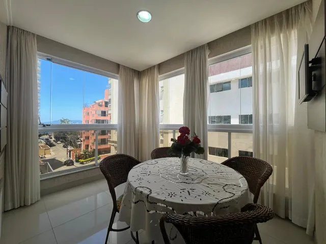 Imagem 3: Apartamento Vista Mar à venda com 3 Suítes 132m² Privativos por R$ 2.226.000,00 Centro