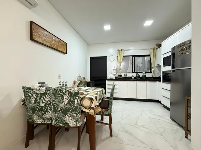 Imagem 5: Sobrado à Venda com 2 Suítes 128.5m² Privativos por R$ 845.000,00 Bairro Morretes