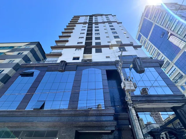 Imagem: Apartamento com vista para o mar à venda