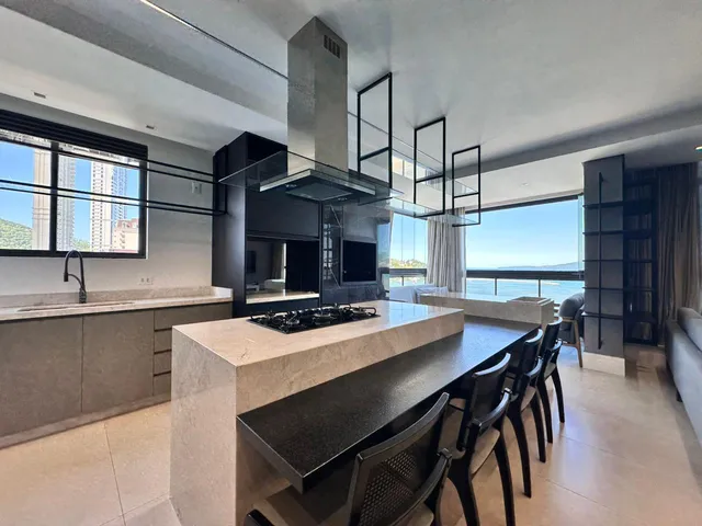 Imagem 9: Apartamento com vista para o mar à venda com 138m² por R$ 4.250.000,00