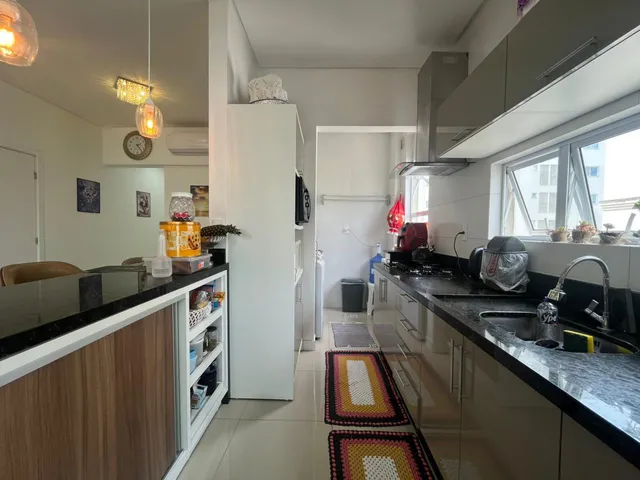 Imagem 3: Apartamento à Venda com 3 Suítes 118m² Privativos por R$ 1.580.000,00 em Meia Praia de