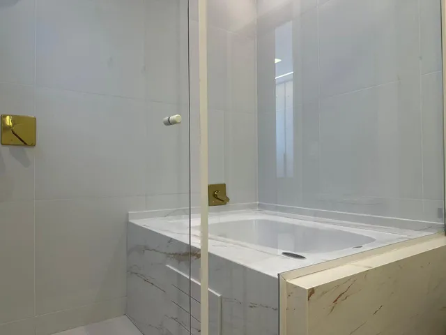 Imagem 14: Apartamento à Venda 3 Suítes com 115m² Privativos por R$ 2.390.000,00 no Centro de