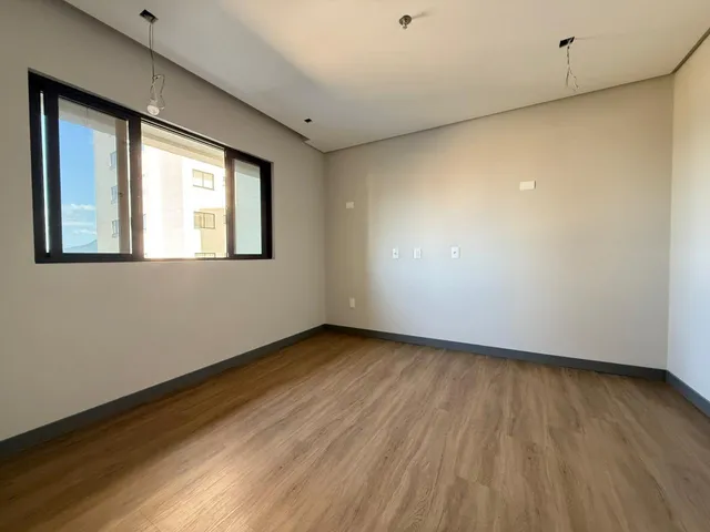 Imagem 7: Flat À Venda com 1 Dormitórios 40.41M² Privativos por R$ 890.000,00 em Meia Praia de Itapema Sc