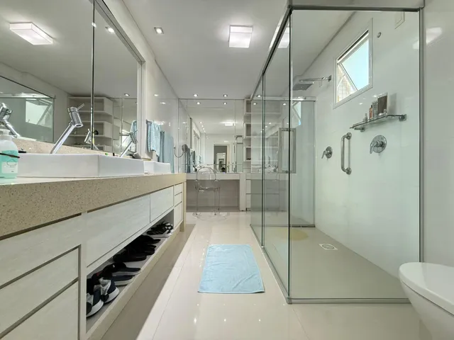 Imagem 14: Apartamento à Venda 4 Suítes Sendo 1 Máster Frente Mar 281m² R$ 8.800.000,00 Meia