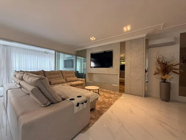 Imagem 8: Apartamento com vista para o mar à venda com 180m² por R$ 5.300.000,00