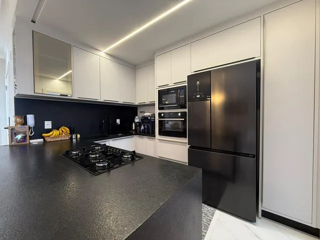 Imagem 12: Apartamento com vista para o mar à venda com 180m² por R$ 5.300.000,00