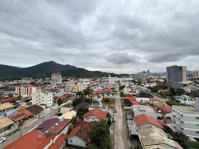Imagem 7: Apartamento À Venda com 98M² por R$ 1.299.000,00