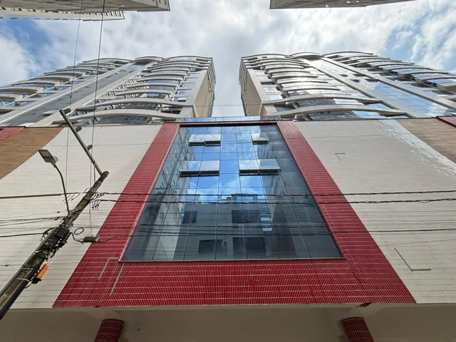 Imagem: O apartamento possui 3 Dormitórios, 3 Suítes, 3