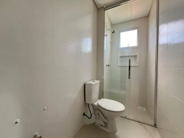 Imagem 10: Apartamento com Vista para o Mar À Venda com 80.52M² por R$ 1.075.000,00
