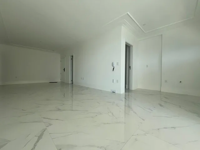 Imagem 7: Apartamento com Vista para o Mar À Venda com 161M² por R$ 2.400.000,00