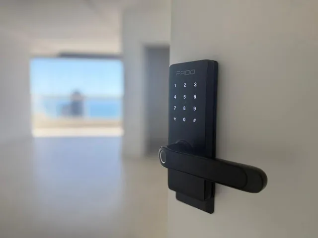 Imagem 3: Apartamento com vista para o mar à venda com 128.5m² por R$ 3.000.000,00