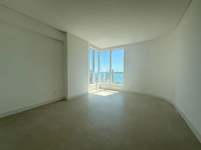 Imagem 11: Apartamento com vista para o mar à venda com 128.5m² por R$ 3.000.000,00