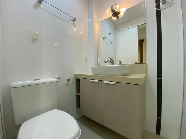 Imagem 9: Apartamento À Venda em Bombinhas, Quatro Ilhas, com 2 Quartos, 72M²