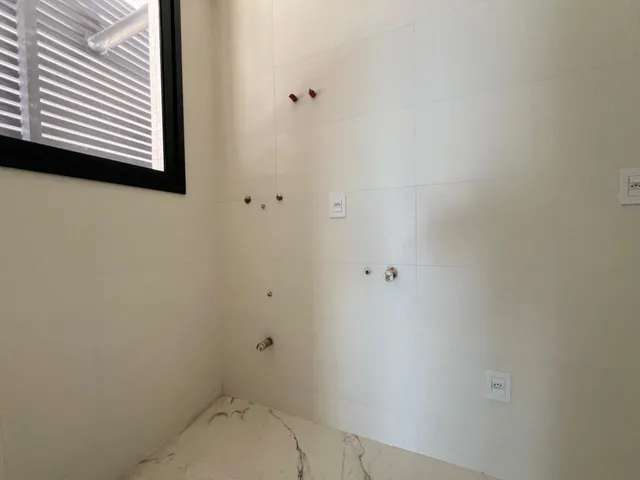Imagem 4: Apartamento à venda com 3 Suítes Sendo 1 Máster 135m² Privativos no Centro de Itapema