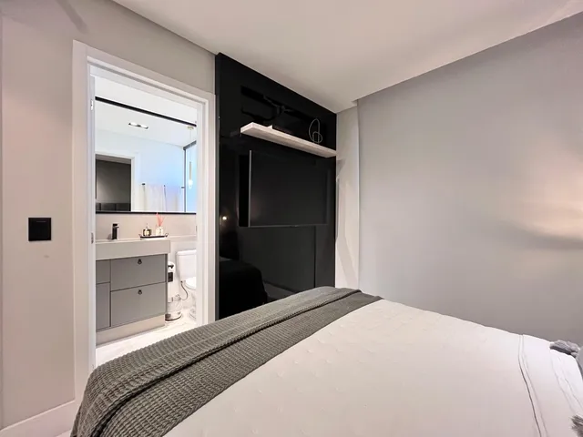 Imagem 15: Apartamento à venda com 101m² por R$ 2.500.000,00