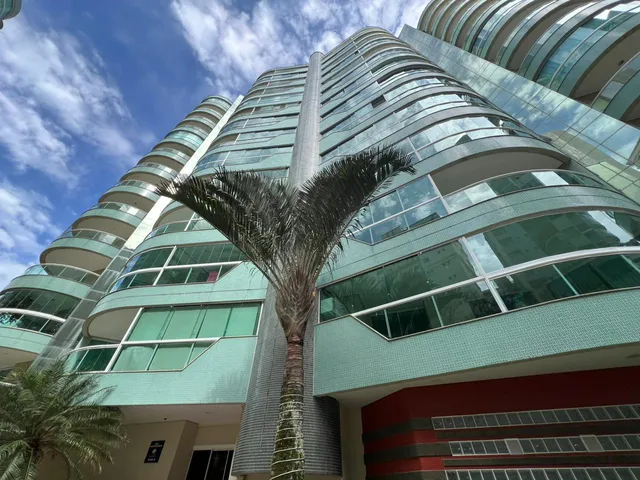 Imagem 2: Apartamento com vista para o mar à venda com 350m² por R$ 10.500.000,00