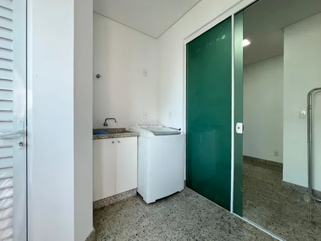 Imagem 11: Apartamento com Vista Mar à venda com 4 Suítes Sendo 2 Máster 350m² Privativos em