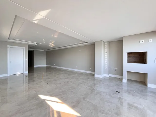 Imagem: Apartamento com Vista Mar à venda com 4