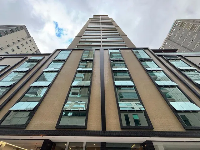 Imagem: O apartamento possui 3 Dormitórios, 3 Suítes, 3