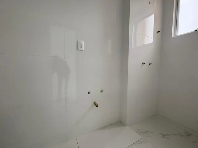 Imagem 6: Apartamento à venda com 3 Suítes 159.48m² Privativos + 3 Vagas por R$ 2.125.000,00