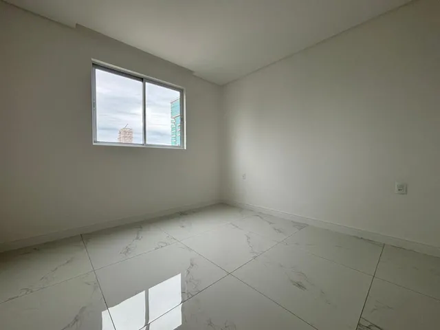 Imagem 5: Apartamento à venda com 3 Suítes 159.48m² Privativos + 3 Vagas por R$ 2.125.000,00