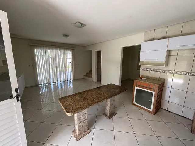 Imagem 5: Casa À Venda em Porto Belo, Vila Nova, com 3 Quartos, 530.05M²