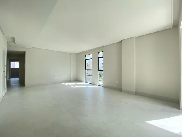 Imagem 7: Apartamento à venda com 125m² por R$ 1.540.000,00