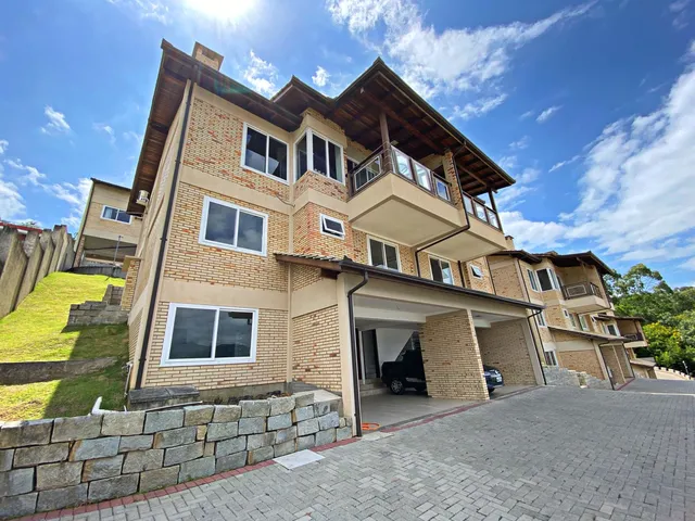 Imagem: Casa com Vista para o Mar À Venda com 200M²