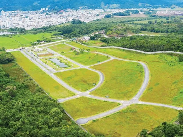 Imagem 5: Terreno à venda com 490m² por R$ 850.000,00
