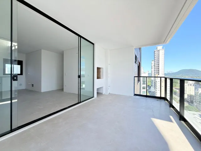 Imagem 8: Apartamento à venda com 132m² por R$ 1.600.000,00