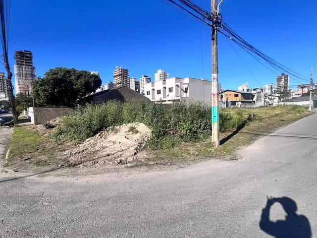 Imagem 3: Terreno À Venda com 504M² por R$ 2.300.000,00