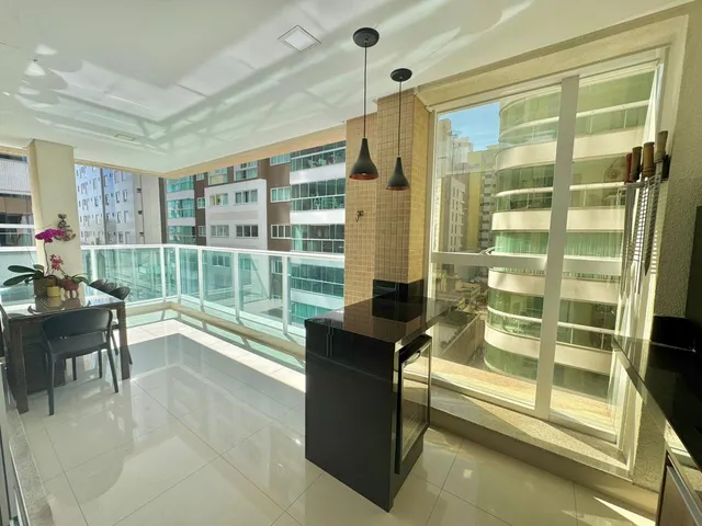 Imagem 9: Apartamento à venda com 124m² por R$ 1.890.000,00