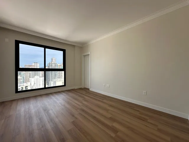 Imagem 9: Apartamento com vista para o mar à venda com 168m² por R$ 3.300.000,00