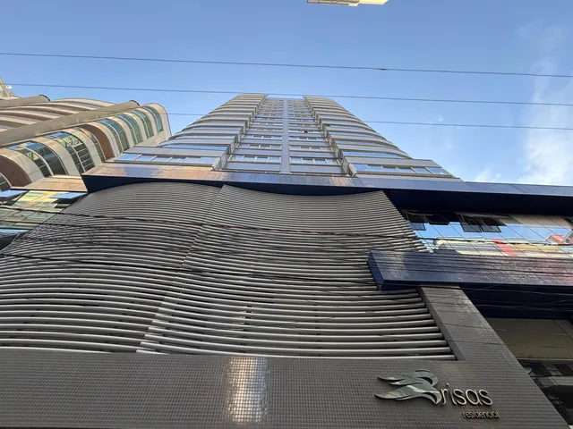Imagem: O apartamento possui 3 Dormitórios, 3 Suítes, 3