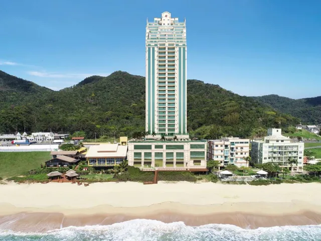 Imagem: Apartamento com vista para o mar à venda