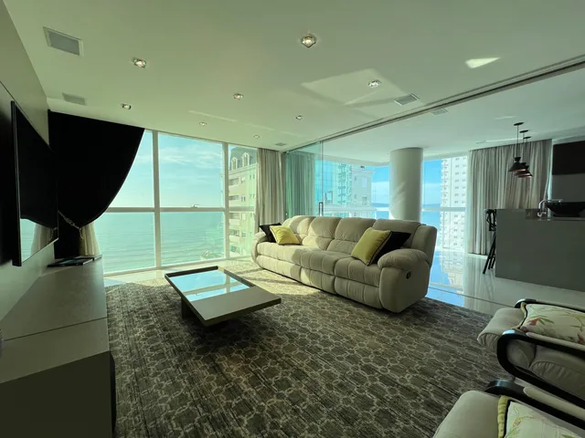 Imagem 8: Apartamento com vista para o mar à venda com 273m² por R$ 6.000.000,00