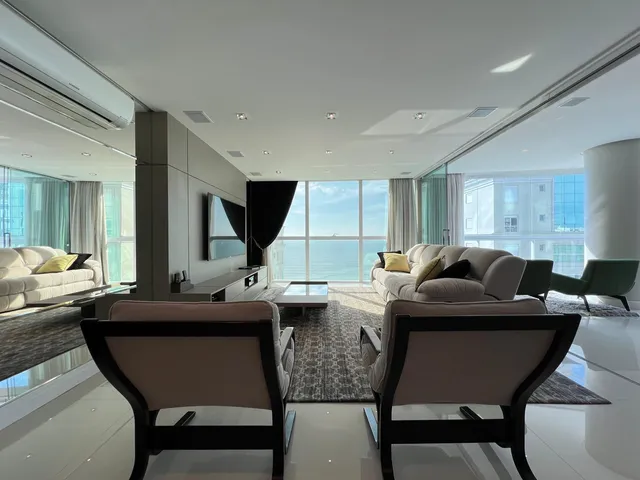 Imagem 9: Apartamento com vista para o mar à venda com 273m² por R$ 6.000.000,00
