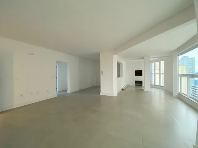 Imagem 5: Apartamento à venda com 147m² por R$ 1.650.000,00