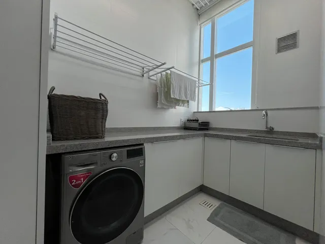 Imagem 11: Apartamento à venda com 305m² por R$ 7.495.000,00