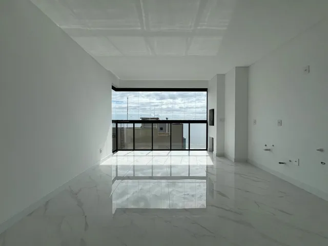 Imagem 2: Apartamento com Vista para o Mar À Venda com 112M² por R$ 2.800.000,00