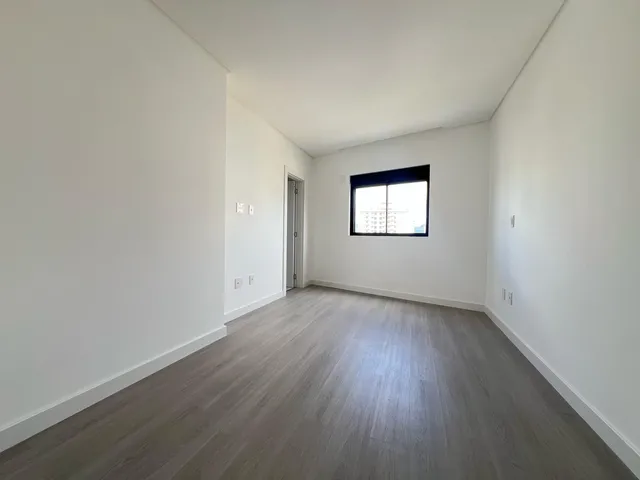 Imagem 14: Apartamento com Vista para o Mar À Venda com 112M² por R$ 2.900.000,00
