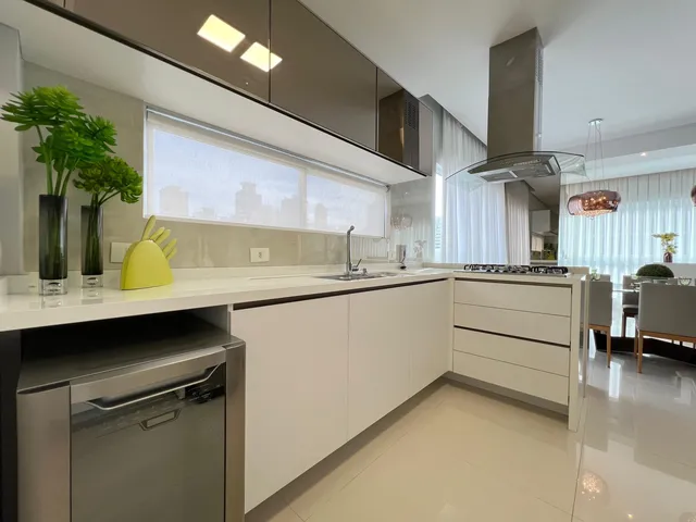 Imagem 7: Apartamento À Venda com 4 Suítes Sendo 1 Máster 152.72M2 Privativos em Itapema, Meia Praia
