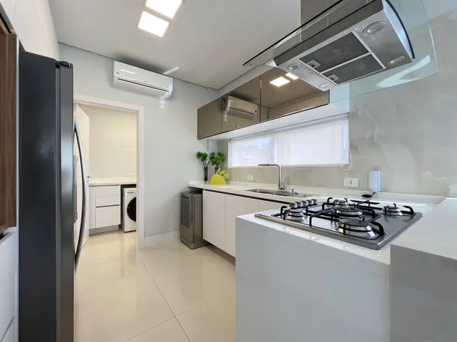 Imagem 6: Apartamento À Venda com 4 Suítes Sendo 1 Máster 152.72M2 Privativos em Itapema, Meia Praia