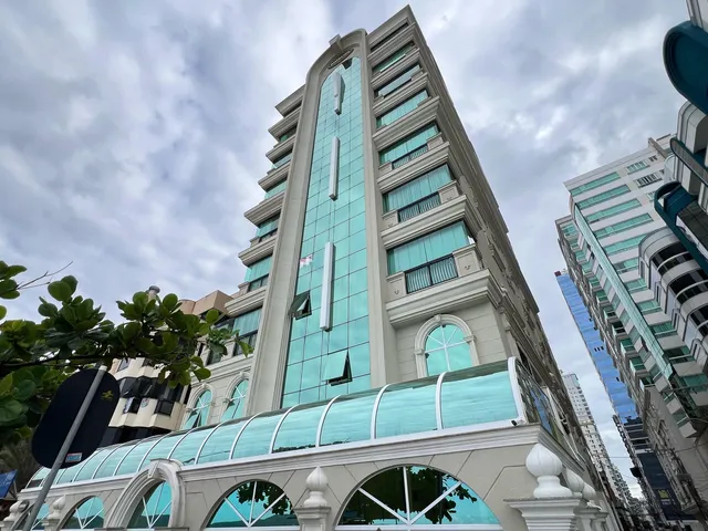 Imagem: Apartamento com vista para o mar à venda