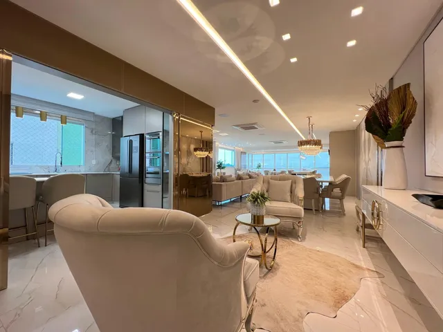 Imagem 2: Apartamento à venda Vista Mar 5 Suítes Sendo 1 Máster 352m² Privativos Centro de
